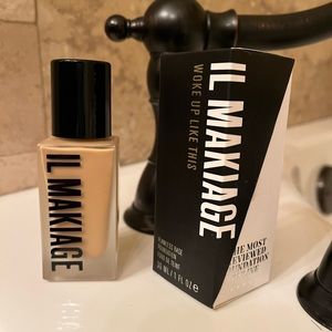 IL MAKIAGE Foundation - woke up like this 120